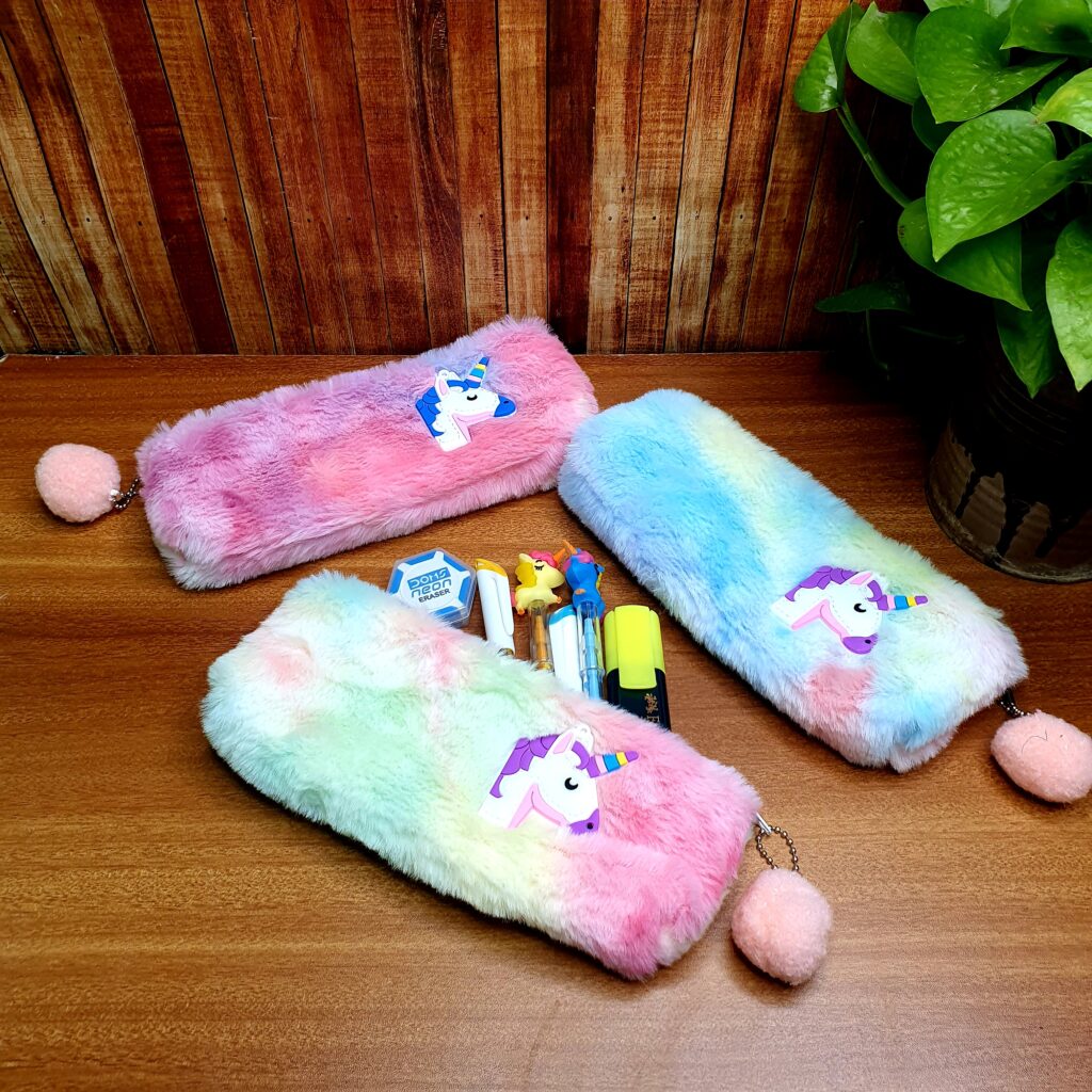 unicorn-fur-pouch-2